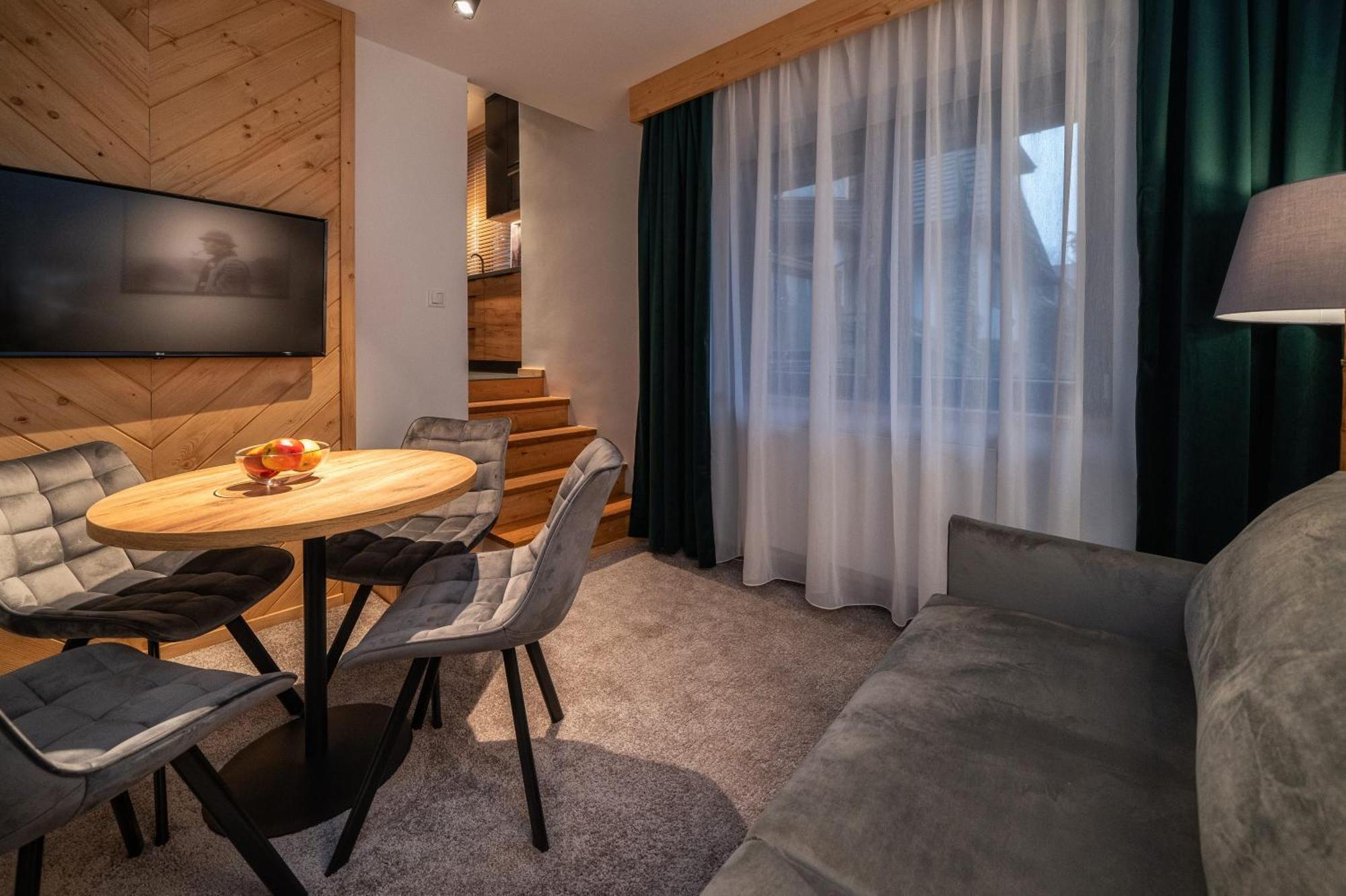 Tatrzanska Miejscowka - Apartamenty Centrum Zakopane Room photo
